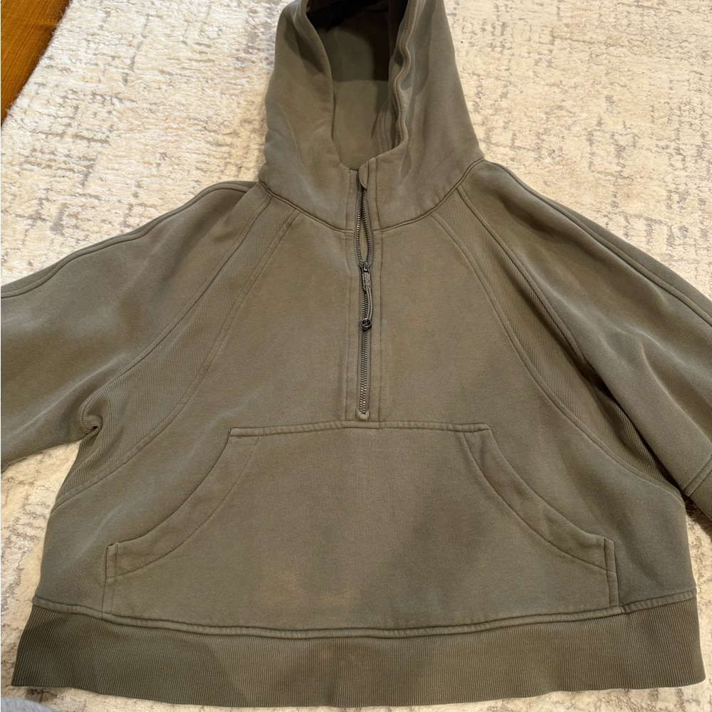 Lululemon cropped scuba quarter zip